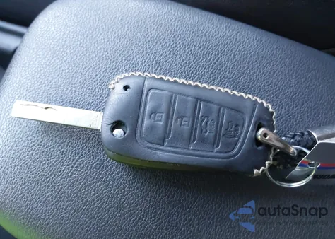 2019 Hyundai Kona Se z USA, uszkodzony, nr VIN KM8K1CAA9KU367324